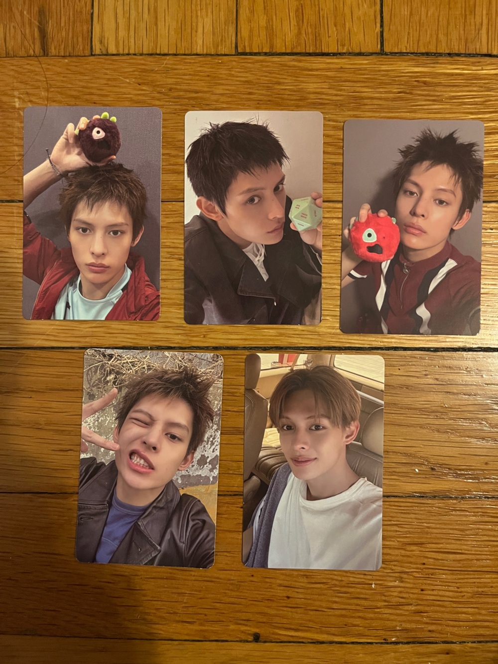 Set of 5 OFFICIAL James of Cortis photocards (set #1) RedRed